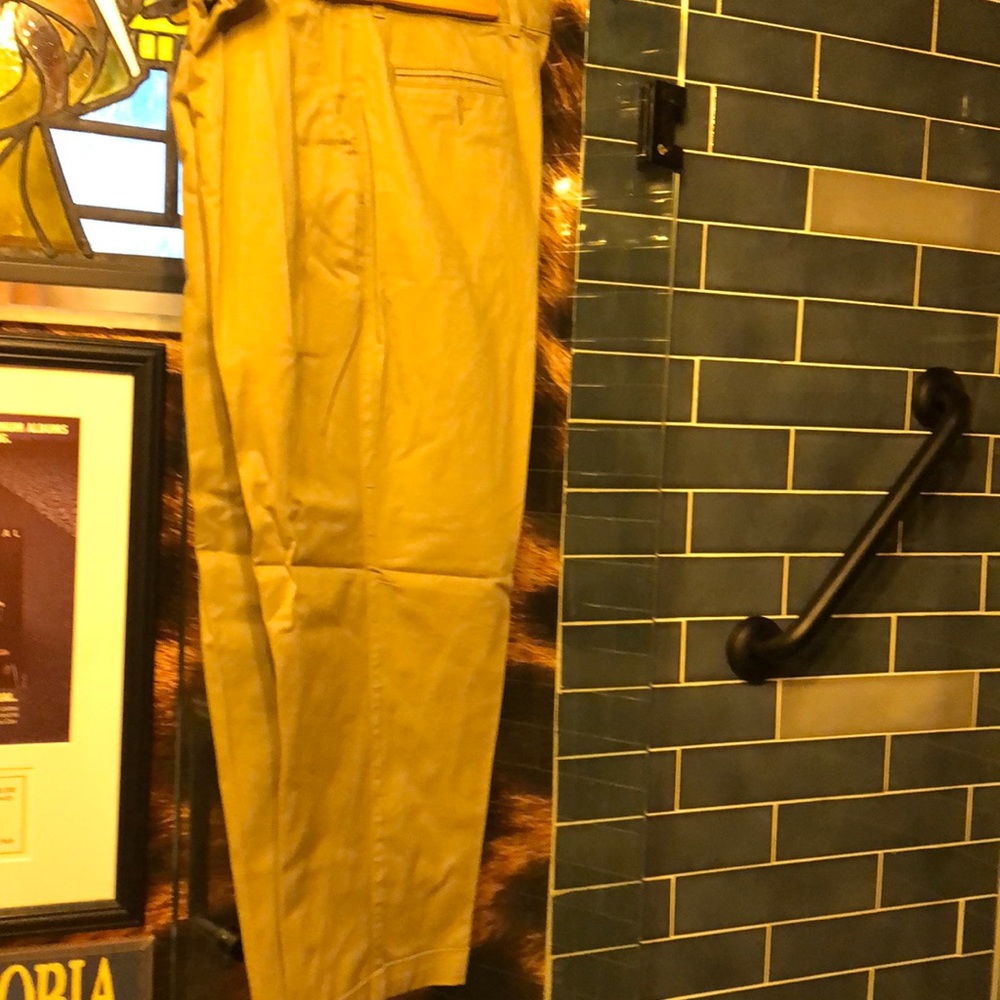Men’s Dockers khaki pants W38 L30